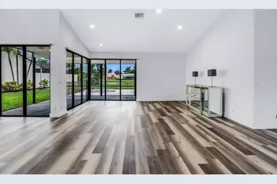 19325 Cherry Hills Terrace, Boca Raton, FL 33498 - Photo 15