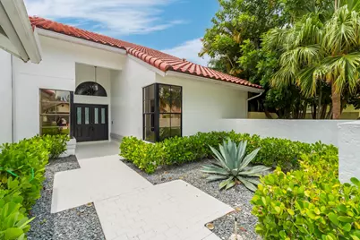 19325 Cherry Hills Terrace, Boca Raton, FL 33498 - Photo 5