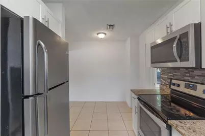 2001 NW 14th Avenue, Fort Lauderdale, FL 33311 - Photo 15