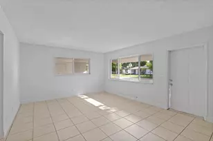 2001 NW 14th Ave, Fort Lauderdale, FL 33311 - Photo 11