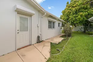 7105 NW 68th Ave, Tamarac, FL 33321 - Photo 7