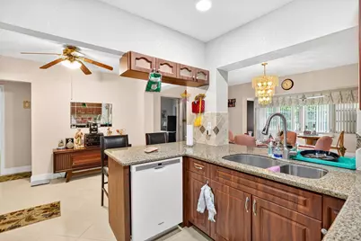 7105 NW 68th Avenue, Tamarac, FL 33321 - Photo 29