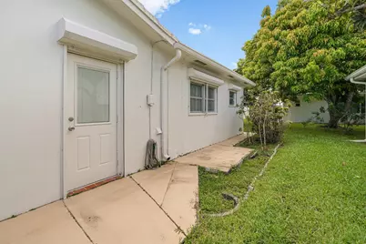 7105 NW 68th Avenue, Tamarac, FL 33321 - Photo 7