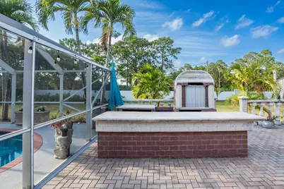 12987 N 66th Place N, The Acreage, FL 33470 - Photo 21
