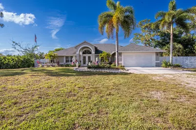12987 N 66th Place N, The Acreage, FL 33470 - Photo 3