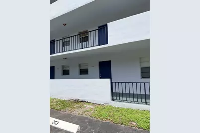 1630 Embassy Drive #104, West Palm Beach, FL 33401 - Photo 1