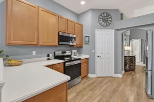 4577 NW Red Bay Cir, Jensen Beach, FL 34957 - Photo 13