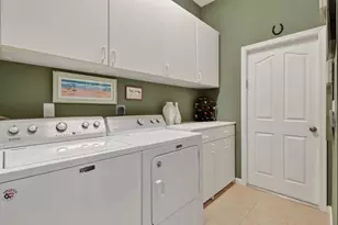 4577 NW Red Bay Cir, Jensen Beach, FL 34957 - Photo 39