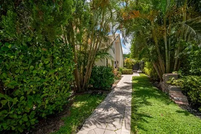 9708 Erica Court, Boca Raton, FL 33496 - Photo 7