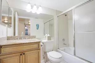 1601 Sabal Ridge Cir, Palm Beach Gardens, FL 33418 - Photo 11