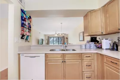 1601 Sabal Ridge Circle #C, Palm Beach Gardens, FL 33418 - Photo 3