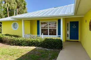 110 Redgrave Dr, Sebastian, FL 32958 - Photo 3