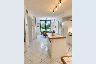 7567 Imperial Drive #202, Boca Raton, FL 33433 - Photo 5