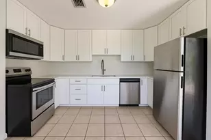 418 52nd St, West Palm Beach, FL 33407 - Photo 3