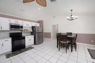 14502 69th St N, The Acreage, FL 33470 - Photo 5