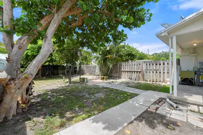 429 Lytle Street, West Palm Beach, FL 33405 - Photo 17