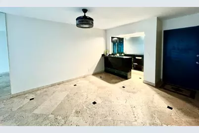 2400 NE 33rd Avenue #208, Fort Lauderdale, FL 33305 - Photo 3