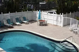 1872 NE 46th St, Fort Lauderdale, FL 33308 - Photo 1