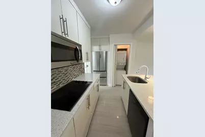914 NE 15th Avenue #2, Fort Lauderdale, FL 33304 - Photo 1