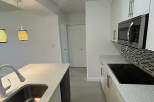 914 NE 15th Ave, Fort Lauderdale, FL 33304 - Photo 7