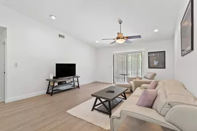 6721 Bridlewood Court, Boca Raton, FL 33433 - Photo 9