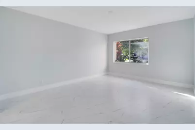 8055 Sweetbriar Way, Boca Raton, FL 33496 - Photo 13