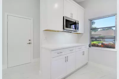 8055 Sweetbriar Way, Boca Raton, FL 33496 - Photo 5