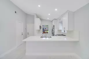8055 Sweetbriar Way, Boca Raton, FL 33496 - Photo 3