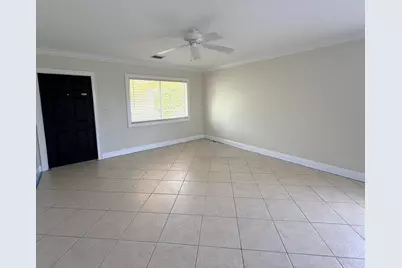735 Hummingbird Way #201, North Palm Beach, FL 33408 - Photo 3