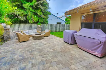 15061 Durham Lane, Davie, FL 33331 - Photo 39