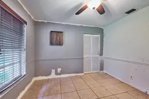 16405 90th St N, The Acreage, FL 33470 - Photo 13