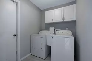188 SW Klee Cir, Port Saint Lucie, FL 34953 - Photo 25