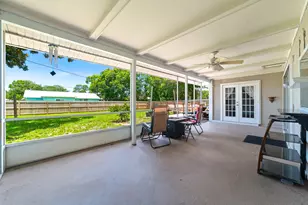 542 Saunders St, Sebastian, FL 32958 - Photo 17