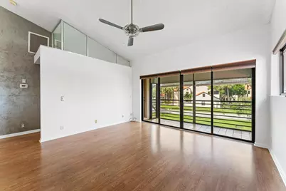 18 VÃ­a De Casas Sur #205, Boynton Beach, FL 33426 - Photo 9
