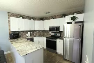 4467 Willow Pond Rd, West Palm Beach, FL 33417 - Photo 5