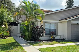 4467 Willow Pond Rd, West Palm Beach, FL 33417 - Photo 1