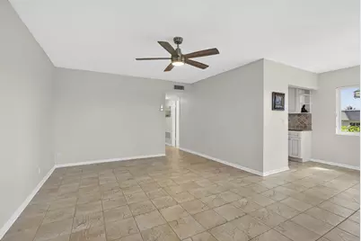 3402 Cynthia Lane #201, Lake Worth Beach, FL 33461 - Photo 9