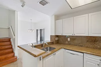 2803 Sarento Place #110, Palm Beach Gardens, FL 33410 - Photo 15