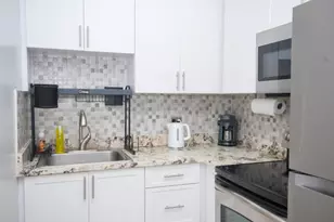 301 Croton Ave, Lantana, FL 33462 - Photo 5
