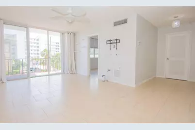 301 Croton Avenue #303, Lantana, FL 33462 - Photo 7