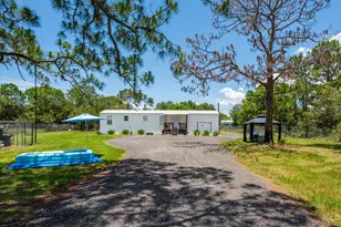625 N Verda St, Clewiston, FL 33440 - Photo 1