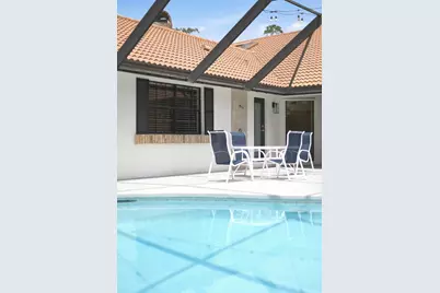15395 Meadow Wood Drive, Wellington, FL 33414 - Photo 27