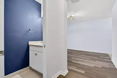 325 NW 33rd Lane, Pompano Beach, FL 33069 - Photo 17