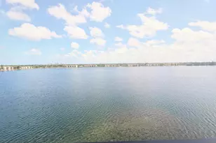 105 Lake Emerald, Oakland Park, FL 33309 - Photo 19