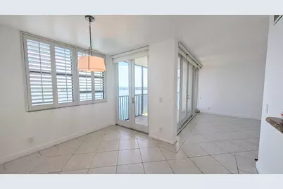 105 Lake Emerald #810, Oakland Park, FL 33309 - Photo 5