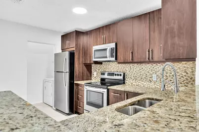 11225 W Atlantic Boulevard #306, Coral Springs, FL 33071 - Photo 7