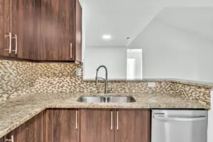 11225 W Atlantic Blvd, Coral Springs, FL 33071 - Photo 9