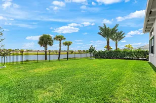 13207 Feathering Wy, Palm Beach Gardens, FL 33412 - Photo 29