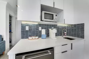 235 Sunrise Ave, Palm Beach, FL 33480 - Photo 9