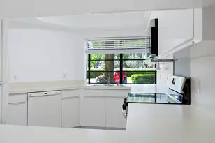101 Waterview Dr, Palm Beach Gardens, FL 33418 - Photo 21
